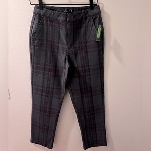 VOLCOM HIGH RISE. ANKLE FIT PANTS